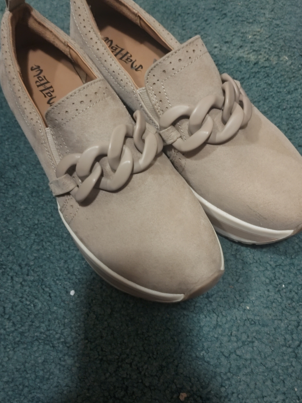 Madden Girl Women's Slip-On Chain Accent Sneakers - Taupe